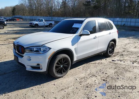 2015 BMW X5 xDrive35I z USA, uszkodzony, nr VIN 5UXKR0C5XF0K57356